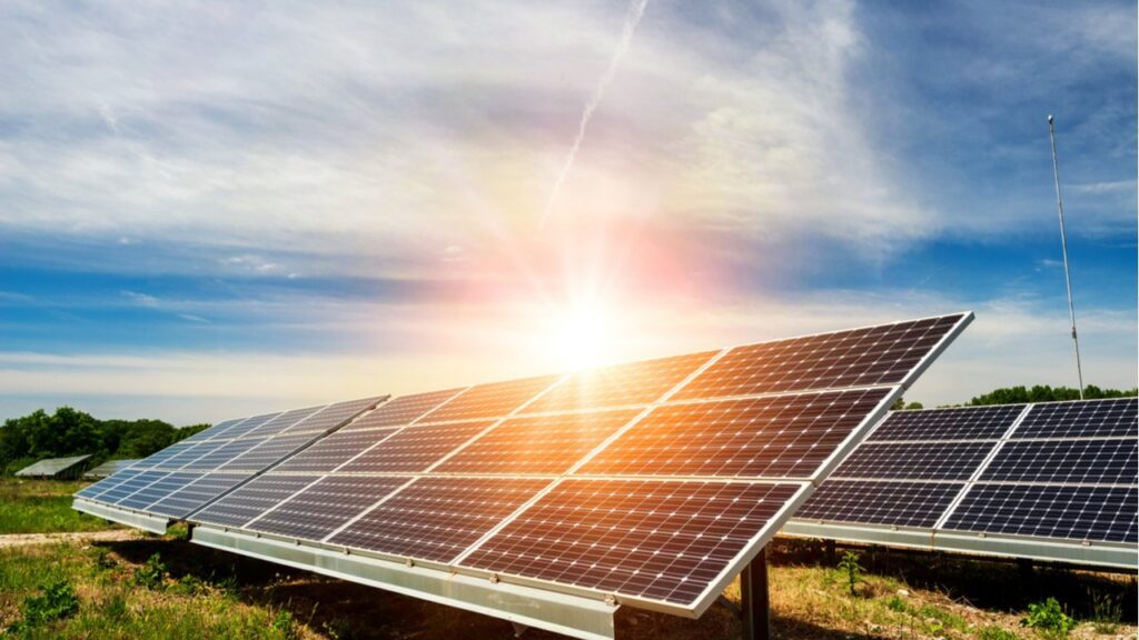 Infographic showing how solar panels convert sunlight to usable electricity